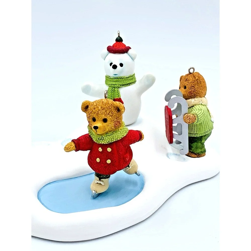 Snow Cub Club HollyDay Hill Dexter Next Gracie Skates #1 #3 #4 Hallmark Keepsake